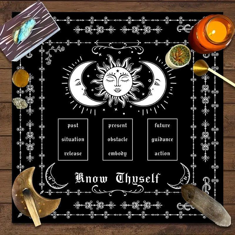 Tarot cloth